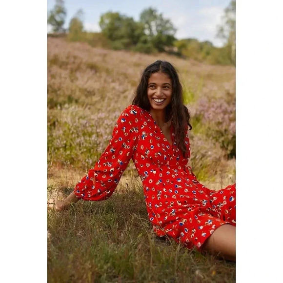 NWT Anthropologie by Maeve Red Long Sleeve Faux Wrap Dress Size 0 - Picture 1 of 10
